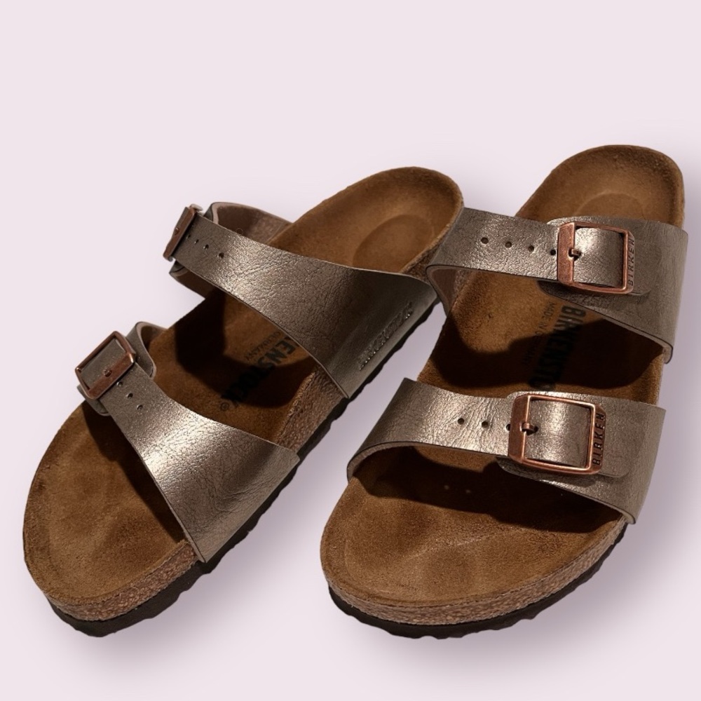 Birkenstock Women's Arizona Sandals size 8